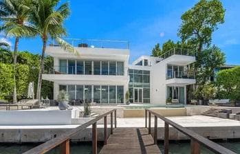 420 W San Marino Dr — Lieu réel