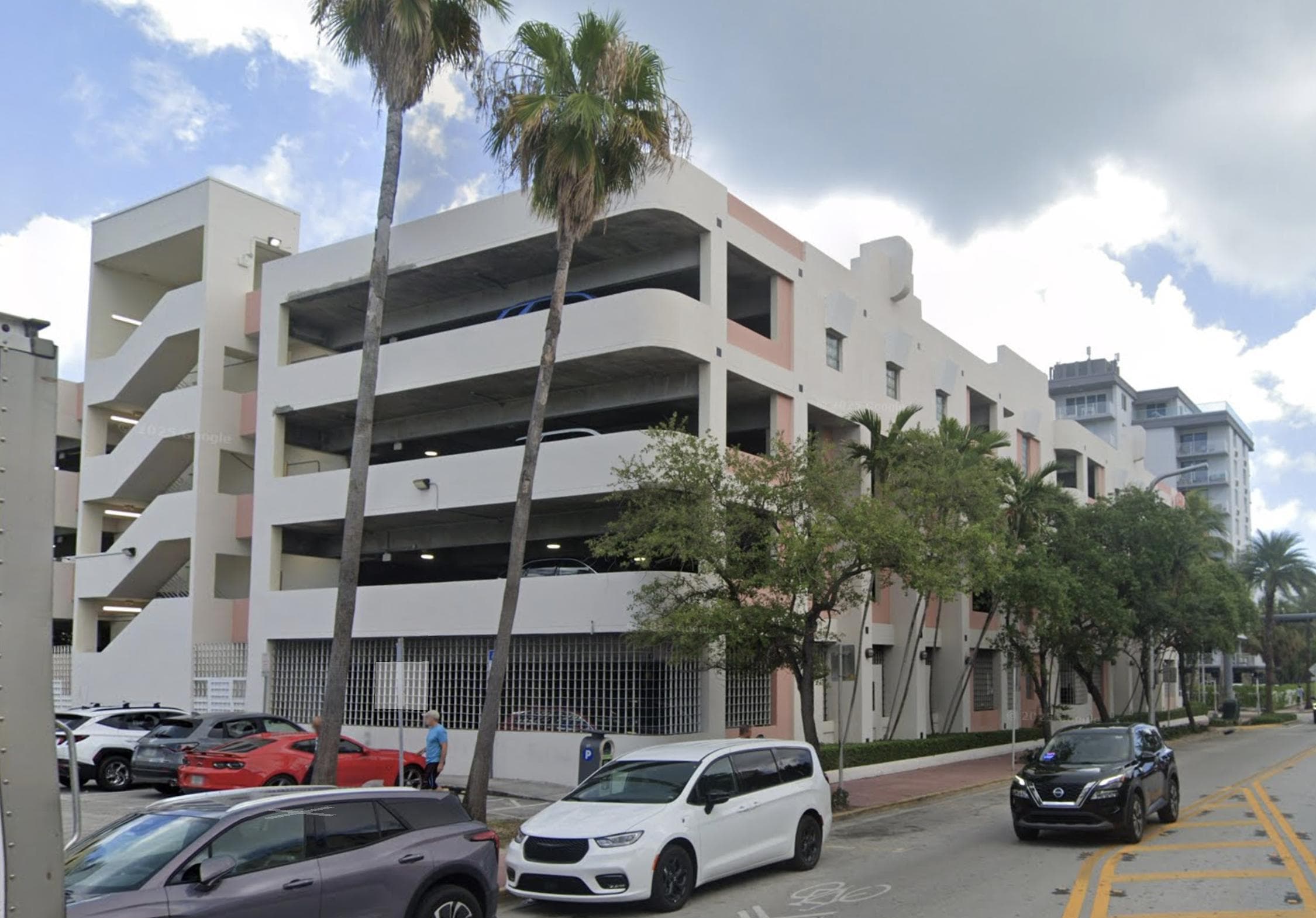 Miami Beach Municipal Parking Garage — Lieu réel