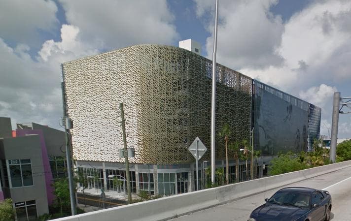 City View Parking Garage — Lieu réel