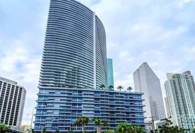 Epic Miami Residences — Lieu réel