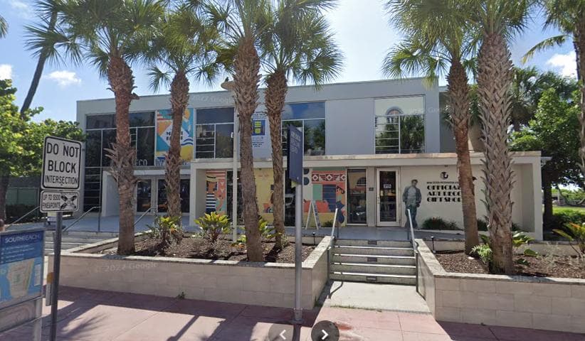 Art Deco Welcome Center — Lieu réel
