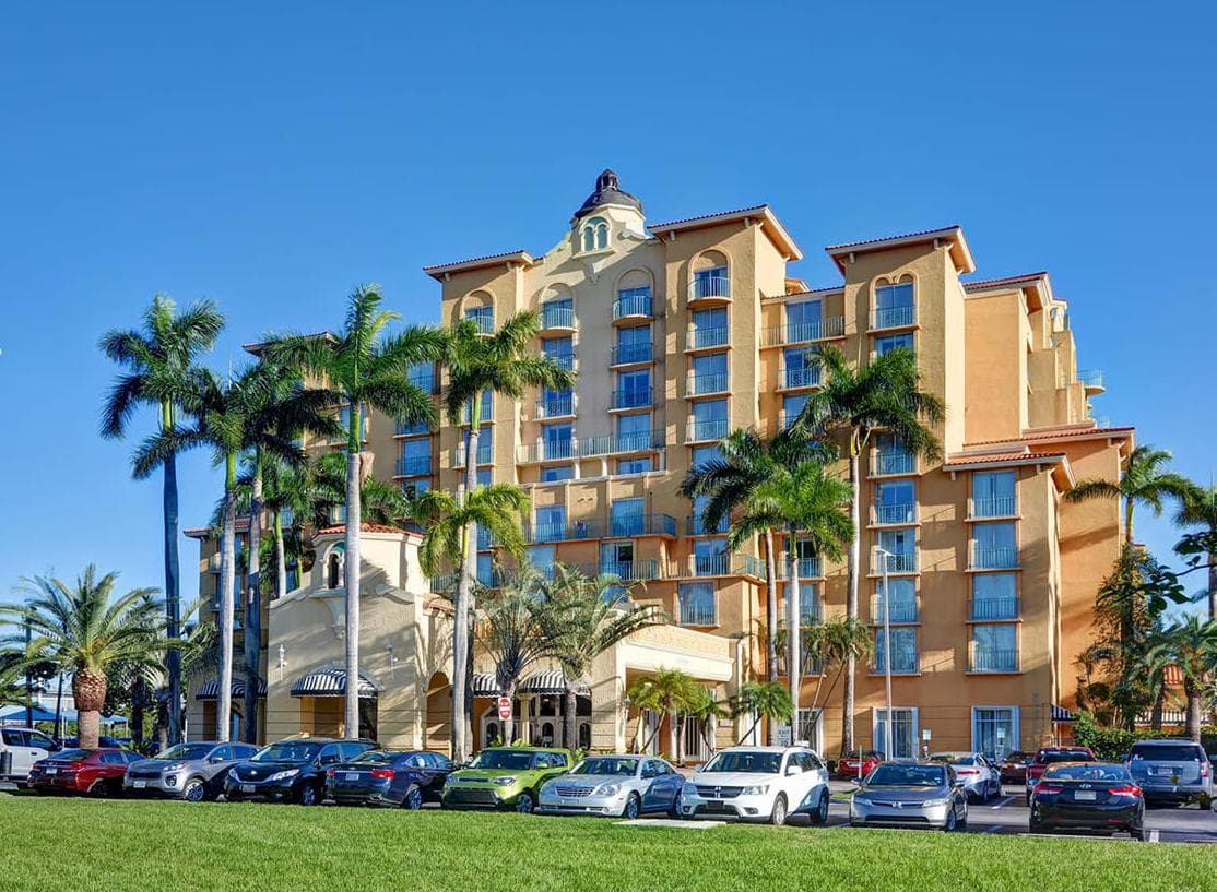 Embassy Suites Miami Airport — Lieu réel