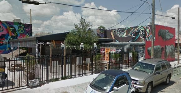 184 NW 26th St — Lieu réel