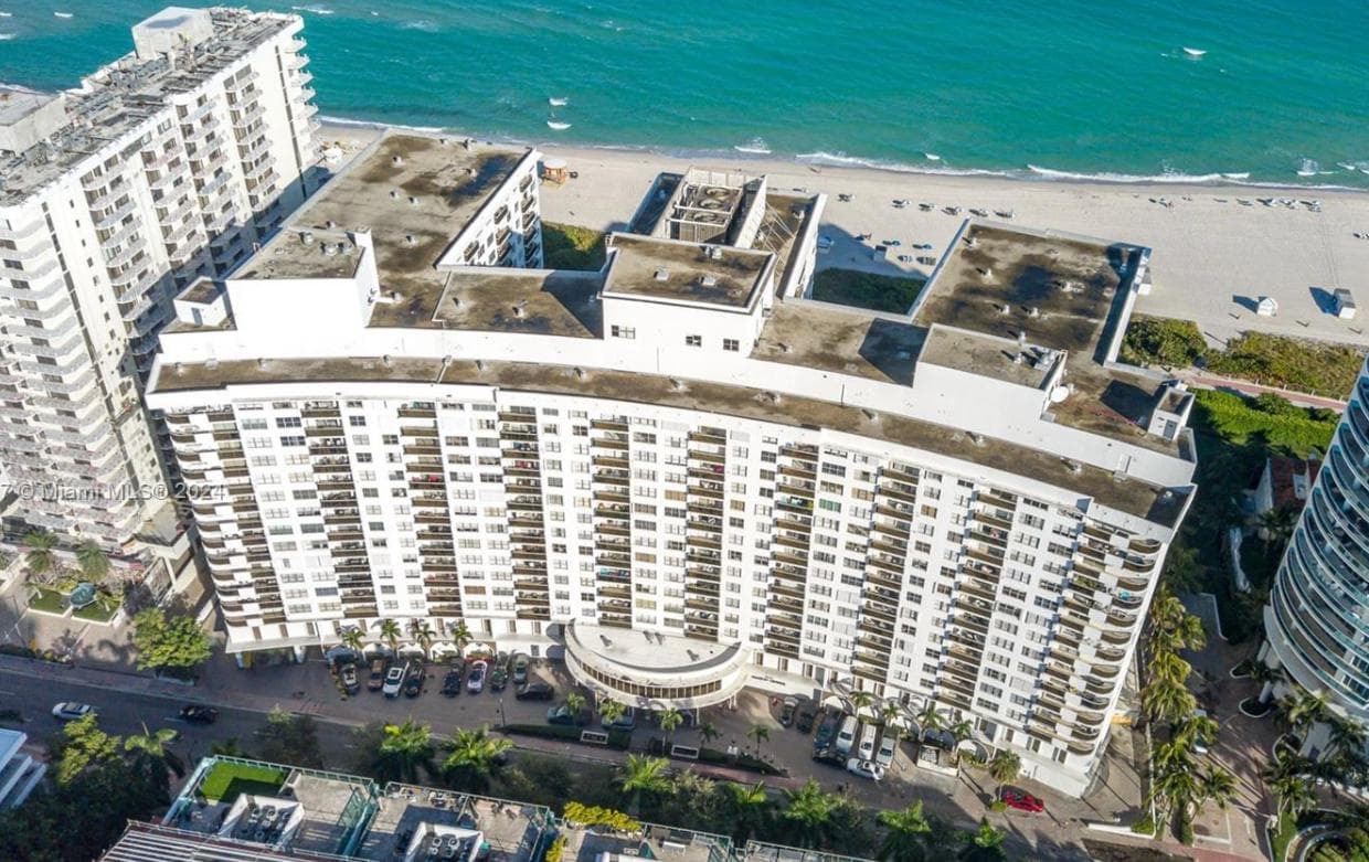 Maison Grande Condominium — Lieu réel