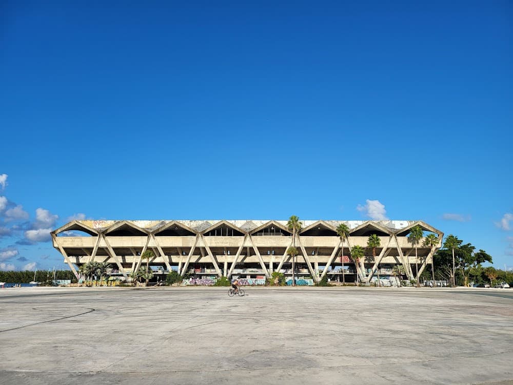Miami Marine Stadium — Lieu réel