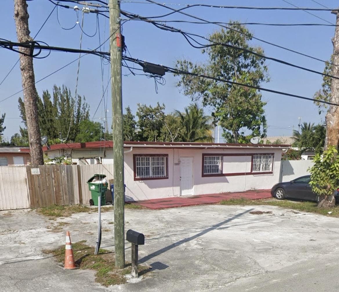 3095 NW 106th St — Lieu réel
