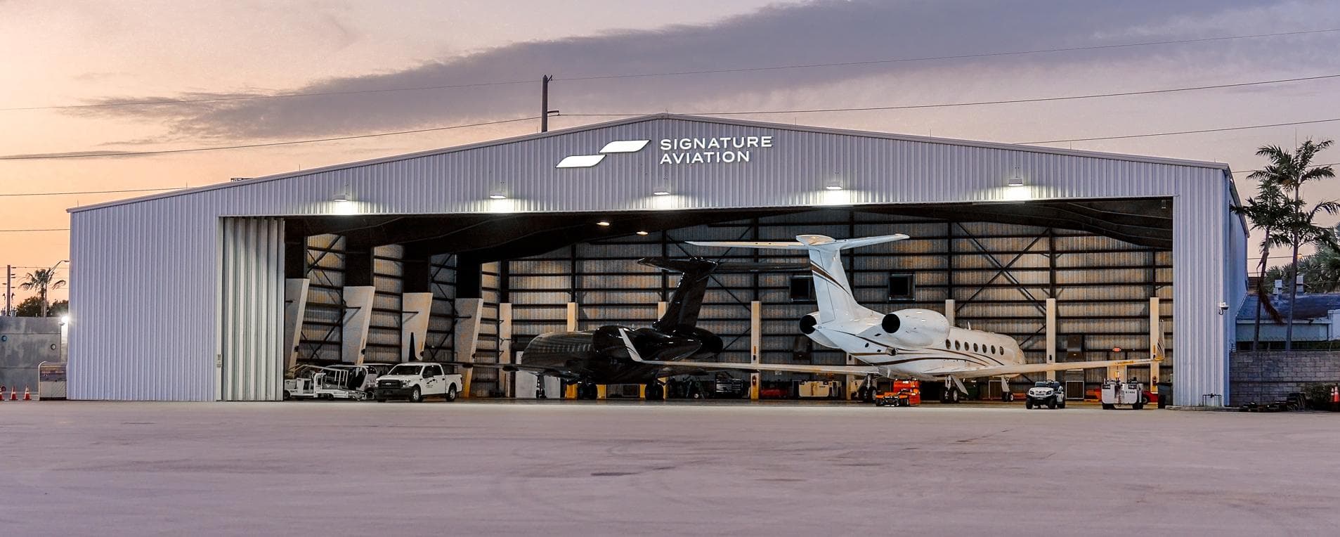 Autograph Hangar 1 — Lieu réel