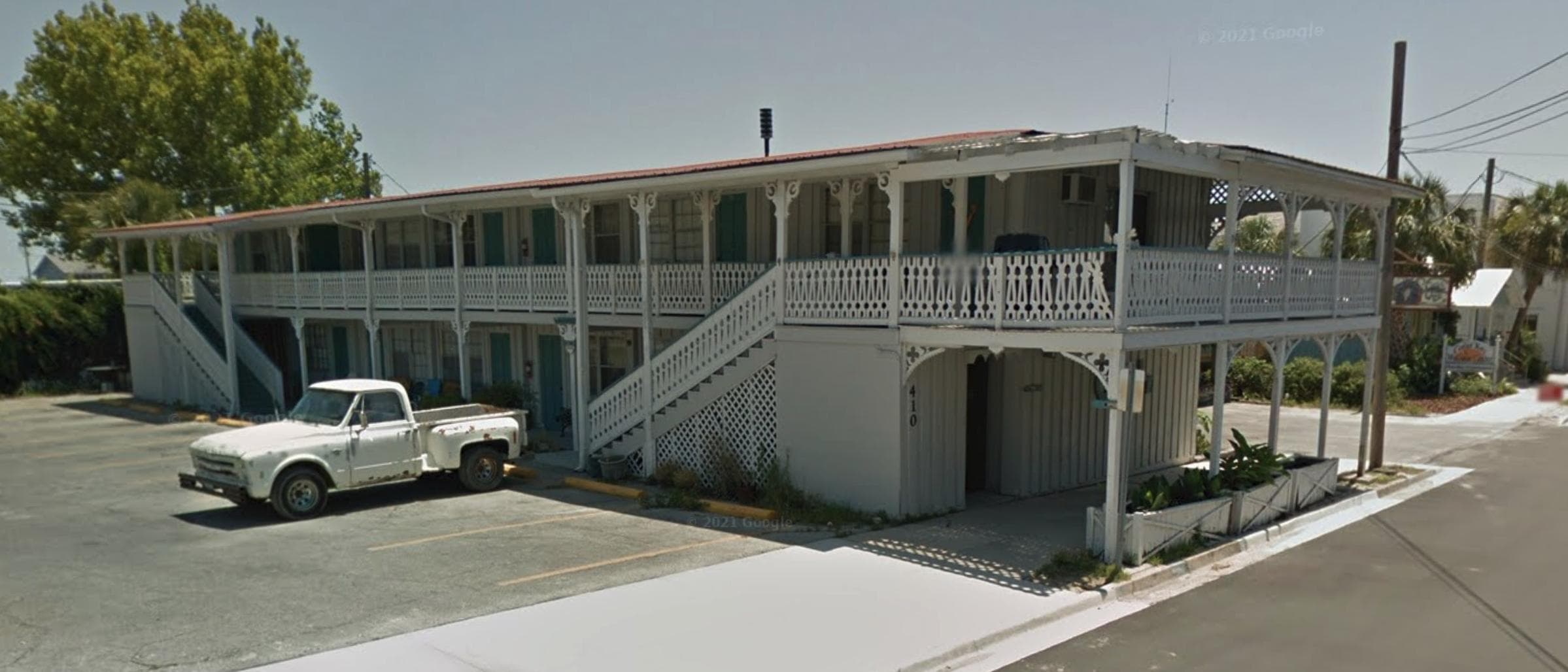 Cedar Inn Motel — Lieu réel
